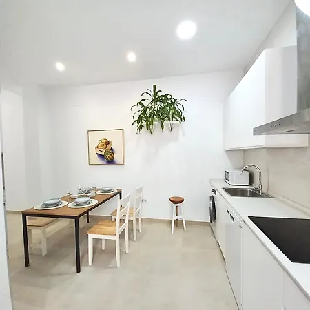 Apartament Dani *